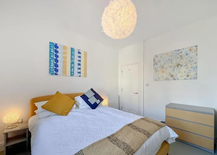 Apartment Two - Uk48496